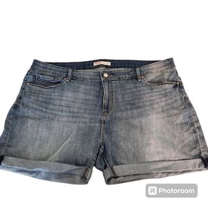 Levi Jean Plus Size Shorts